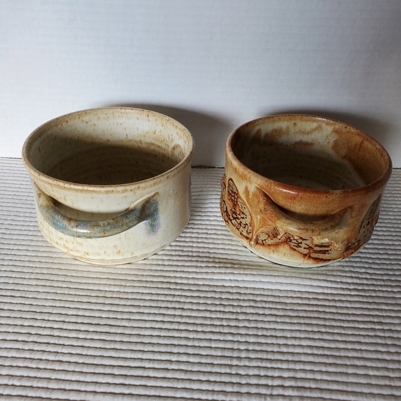 2 Handmade Pottered Bowls Vintage Pottery Brown Blue Signed 20oz - Picture 3 of 9